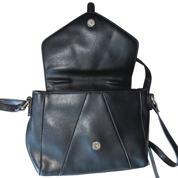 Small Black Purse, Faux Leather - Picture 5 of 6